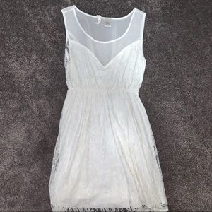 White lace dress